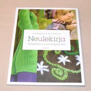 Ilona Korhonen & Jenni Österman Neulekirja - Tähkäpää ja muut lempineuleet