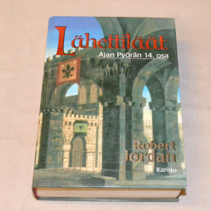 Robert Jordan Lähettiläät (Ajan Pyörä 14. osa)