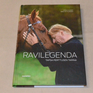 Erkki Hujanen - Simo Kattilakoski Ravilegenda - Tapsa Perttusen tarina