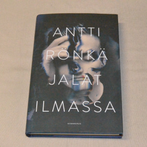 Antti Rönkä Jalat ilmassa