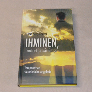 Tapio Kangasniemi Ihminen, tunteet ja kärsimys