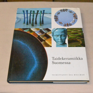 Taidekeramiikka Suomessa