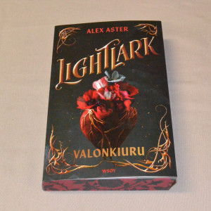 Alex Aster Lightlark - Valonkiuru
