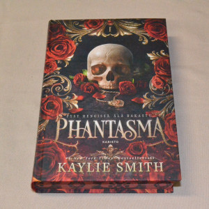 Kaylie Smith Phantasma