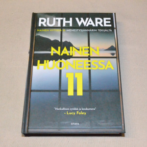 Ruth Ware Nainen huoneessa 11