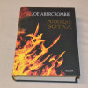 Joe Abercrombie Puolikas sotaa