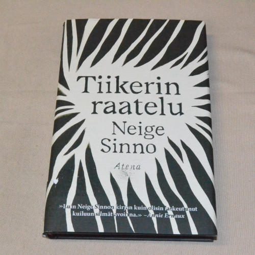 Neige Sinno Tiikerin raatelu